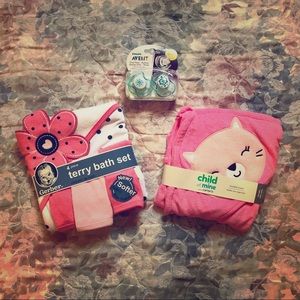 Baby bath towel and washcloth set with pacifiers
